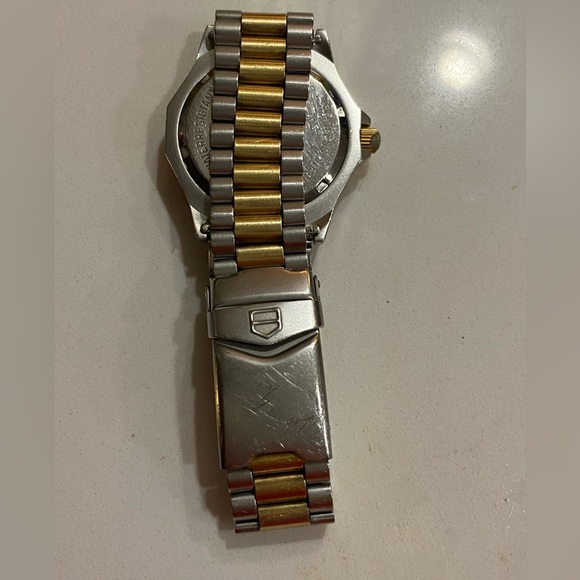 TAG Women’s Watch - Picture 5 of 14